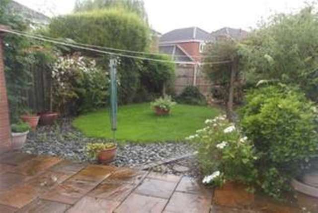  Image of 2 bedroom Detached house to rent in Honeysuckle Grove Nottingham NG6 at Nottingham, NG6 8PW