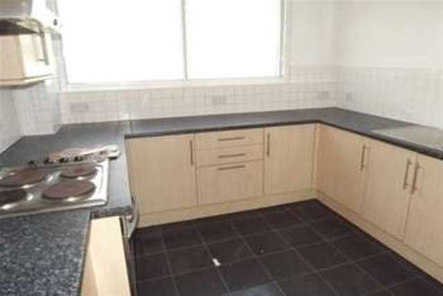  Image of 2 bedroom Flat to rent in Goldstone Villas Hove BN3 at Hove, BN3 3RX