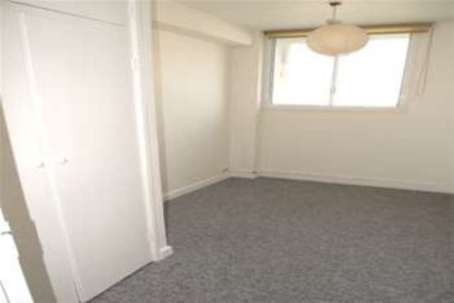  Image of 2 bedroom Flat to rent in Goldstone Villas Hove BN3 at Hove, BN3 3RX