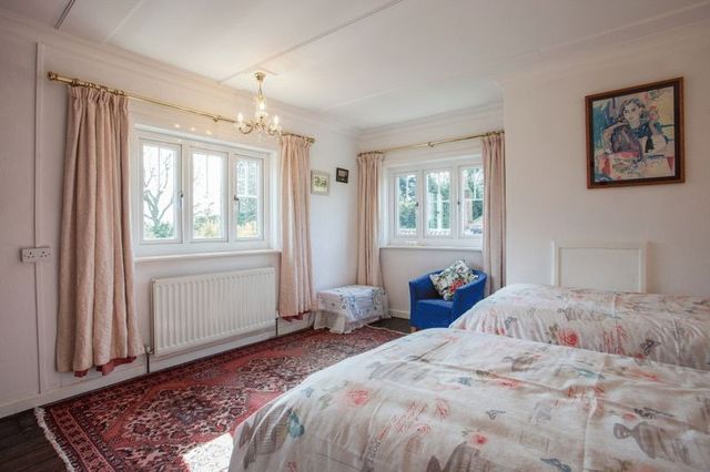  Image of 3 bedroom Detached house for sale in Tunstead Road Hoveton Norwich NR12 at Tunstead Road Hoveton Norwich, NR12 8QN