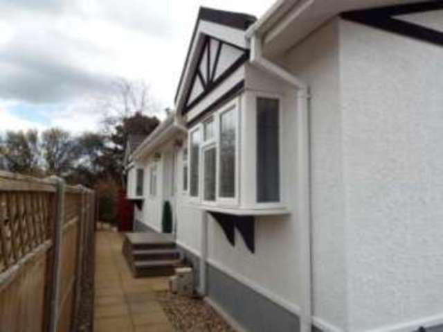  Image of 2 bedroom Detached house for sale in Jacks Hill Park Jacks Hill Graveley Hitchin SG4 at Jacks Hill Graveley Graveley, SG4 7EG