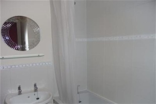 Image of 1 bedroom Flat to rent in James Gray Street Shawlands Glasgow G41 at Shawlands Glasgow Glasgow, G41 3BS