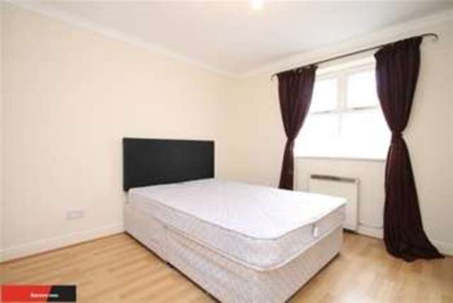  Image of 2 bedroom Flat to rent in John Archer Way London SW18 at London, SW18 2TT