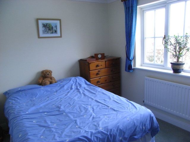 Image of 4 bedroom Detached house to rent in Gadd Close Wokingham RG40 at Gadd Close Wokingham Wokingham, RG40 5PQ