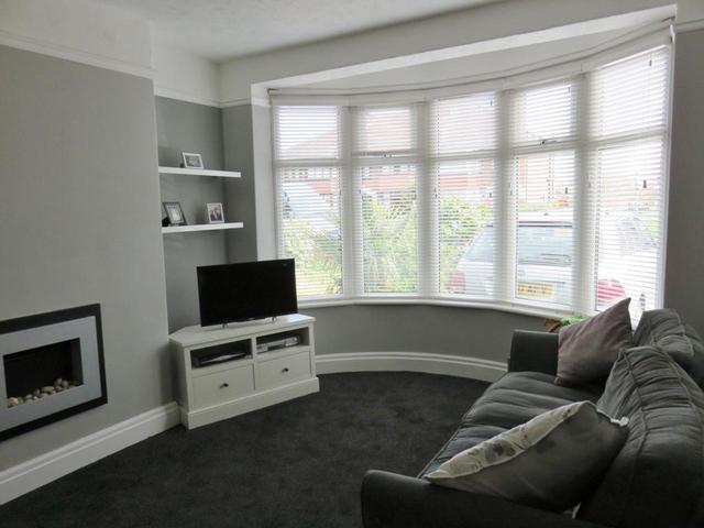  Image of 3 bedroom Detached house for sale in Kenilworth Avenue Hull HU5 at HULL, HU5 4BH