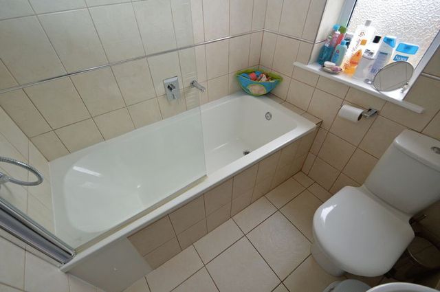  Image of 3 bedroom Terraced house for sale in Kenn Road Clevedon BS21 at Kenn Road  Clevedon, BS21 6HE