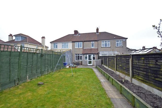 Image of 3 bedroom Terraced house for sale in Kenn Road Clevedon BS21 at Kenn Road  Clevedon, BS21 6HE