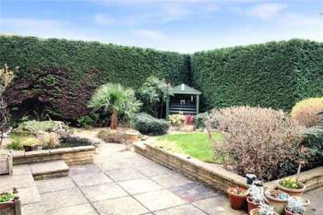  Image of 3 bedroom Detached house for sale in Ketch Road Littlehampton BN17 at Littlehampton Littlehampton, BN17 6RE