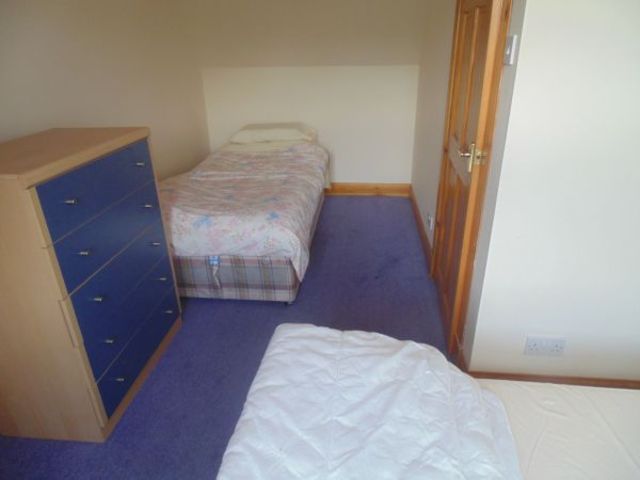  Image of 2 bedroom Cottage to rent in Kilbarchan Road Bridge of Weir PA11 at Bridge of Weir Bridge of Weir Renfrewshire, PA11 3RN