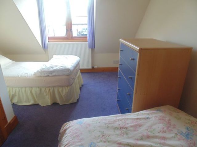  Image of 2 bedroom Cottage to rent in Kilbarchan Road Bridge of Weir PA11 at Bridge of Weir Bridge of Weir Renfrewshire, PA11 3RN