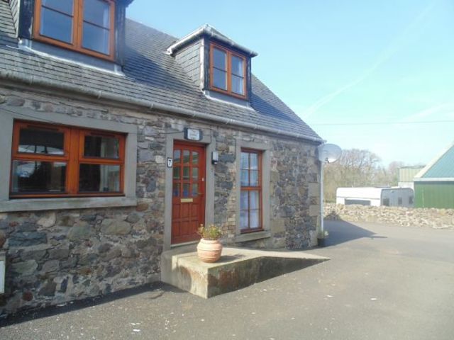  Image of 2 bedroom Cottage to rent in Kilbarchan Road Bridge of Weir PA11 at Bridge of Weir Bridge of Weir Renfrewshire, PA11 3RN