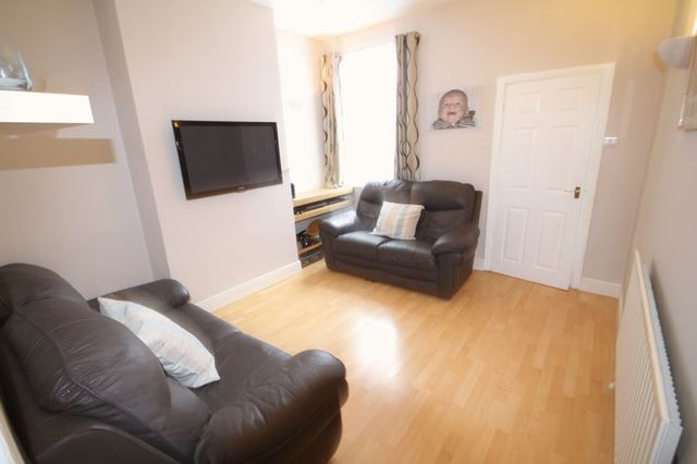  Image of 2 bedroom Terraced house to rent in Kimberley Road Etruria Stoke-on-Trent ST1 at Kimberley Road Etruria Stoke-On-Trent, ST1 4DA