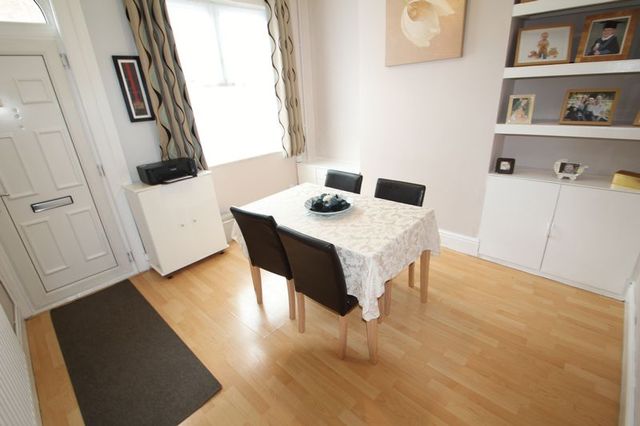  Image of 2 bedroom Terraced house to rent in Kimberley Road Etruria Stoke-on-Trent ST1 at Kimberley Road Etruria Stoke-On-Trent, ST1 4DA