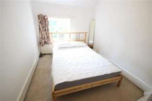  Image of 3 bedroom Semi-Detached house to rent in The Straits Kingsley Bordon GU35 at Bordon, GU35 9NS