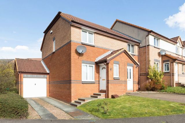  Image of 2 bedroom Terraced house for sale in Kinnaird Place Dunfermline KY12 at Kinnaird Place  Dunfermline, KY12 0XL
