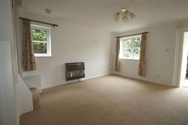  Image of 2 bedroom Semi-Detached house to rent in Kintyre Close Torquay TQ2 at Kintyre Close The Willows Torquay, TQ2 7BQ