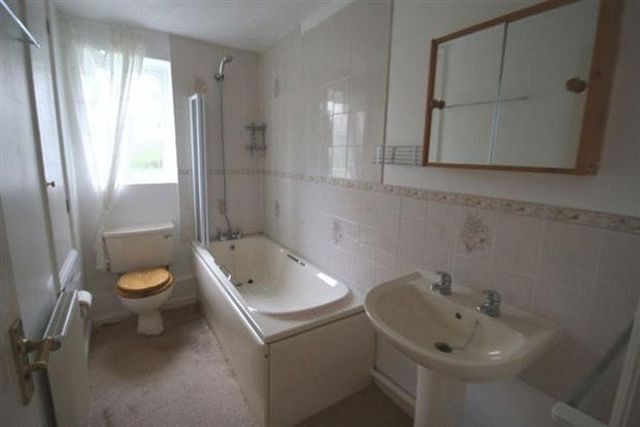 Image of 2 bedroom Semi-Detached house to rent in Kintyre Close Torquay TQ2 at Kintyre Close The Willows Torquay, TQ2 7BQ