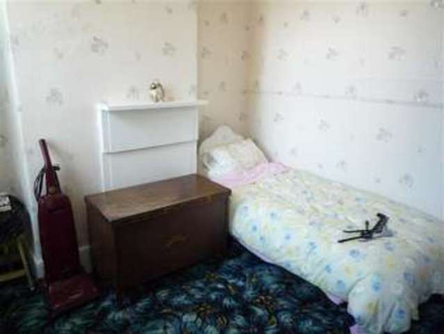  Image of 2 bedroom Terraced house for sale in Knowl Road Golcar Huddersfield HD7 at Golcar, HD7 4AN