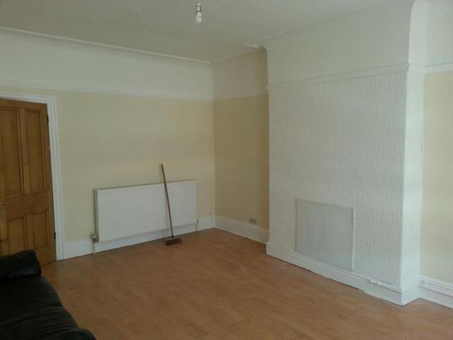  Image of 2 bedroom Flat to rent in Knowsley Road Bootle L20 at Bootle, L20 4NR