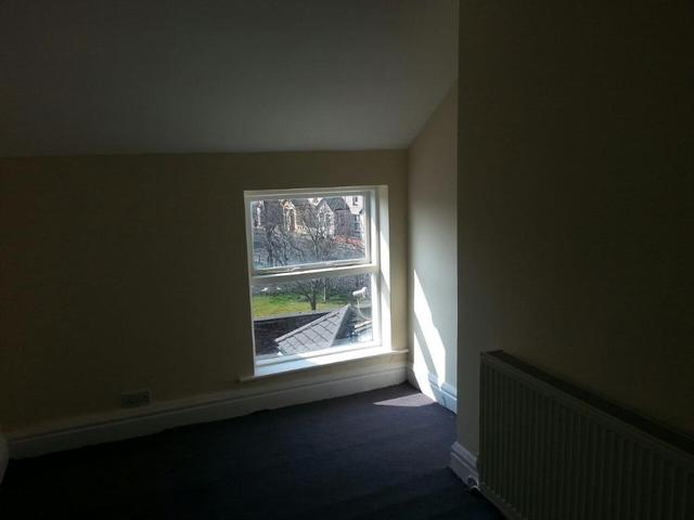  Image of 2 bedroom Flat to rent in Knowsley Road Bootle L20 at Bootle, L20 4NR