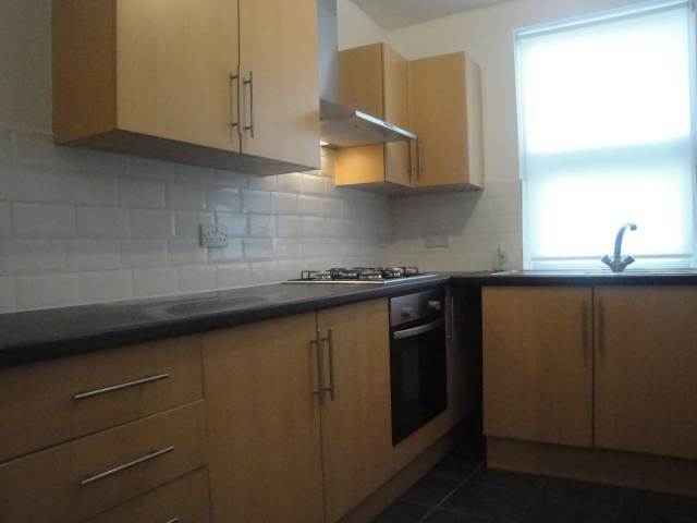  Image of 2 bedroom Detached house to rent in Knutsford Road Warrington WA4 at Latchford Warrington Latchford, WA4 1AU