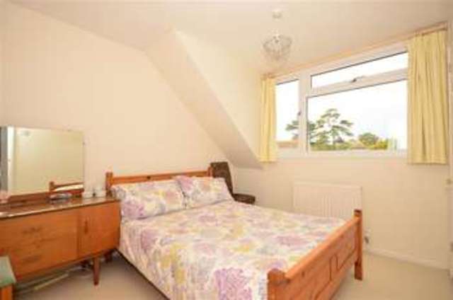 Image of 4 bedroom Detached house for sale in Laburnum Grove Hayling Island PO11 at Hayling Island Hampshire Hayling Island, PO11 9DR