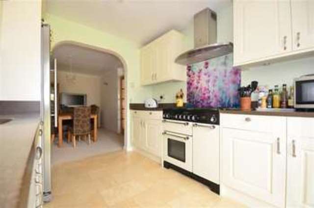  Image of 4 bedroom Detached house for sale in Laburnum Grove Hayling Island PO11 at Hayling Island Hampshire Hayling Island, PO11 9DR