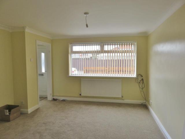  Image of 3 bedroom Detached house to rent in Lagoon Drive Sutton-on-Hull Hull HU7 at SUTTON  HULL, HU7 4YW