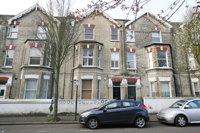  Image of 2 bedroom Apartment for sale in Lambert Road London SW2 at Lambert Road  Brixton, SW2 5BB