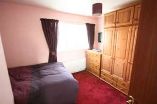  Image of 3 bedroom Semi-Detached house for sale in Sutton Lane Slough SL3 at Langley  Slough, SL3 8BW