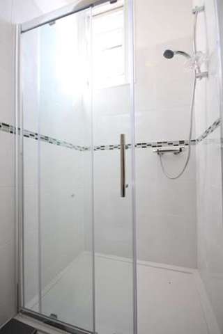  Image of 1 bedroom Flat to rent in Bromyard Road Worcester WR2 at 94 Bromyard Road St Johns Worcester, WR2 5DJ