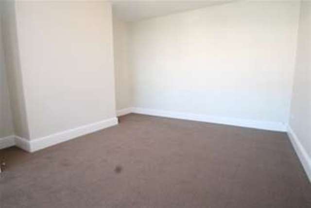  Image of 3 bedroom Detached house to rent in Lila Place Swanley BR8 at Swanley, BR8 8JB
