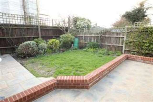  Image of 3 bedroom Detached house to rent in Lila Place Swanley BR8 at Swanley, BR8 8JB