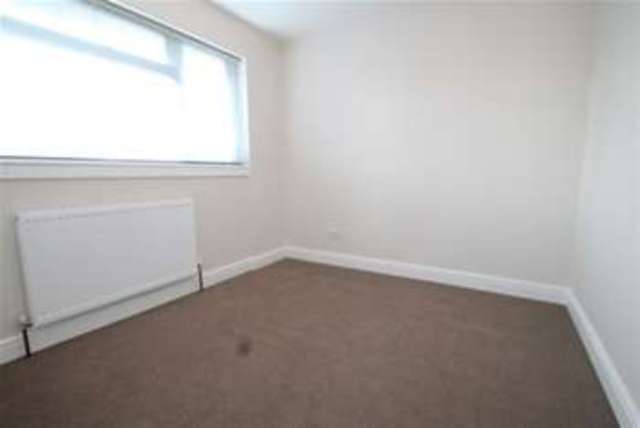  Image of 3 bedroom Detached house to rent in Lila Place Swanley BR8 at Swanley, BR8 8JB