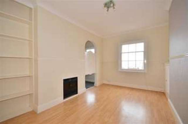  Image of 2 bedroom Apartment for sale in Lind Street Ryde PO33 at Ryde Isle of Wight Ryde, PO33 2NQ