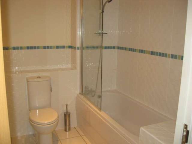  Image of 2 bedroom Apartment to rent in Skipper Way Little Paxton St. Neots PE19 at Skipper Way Little Paxton St Neots, PE19 6LT