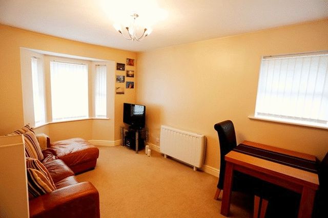  Image of 2 bedroom Flat for sale in Livingston Drive Aigburth Liverpool L17 at Livingston Drive  Liverpool, L17 8XW