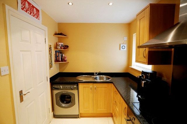  Image of 2 bedroom Flat for sale in Livingston Drive Aigburth Liverpool L17 at Livingston Drive  Liverpool, L17 8XW