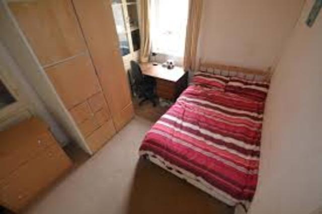  Image of 1 bedroom Apartment to rent in Llantrisant Street Cardiff CF24 at Llantrisant Street  Cardiff, CF24 4JB