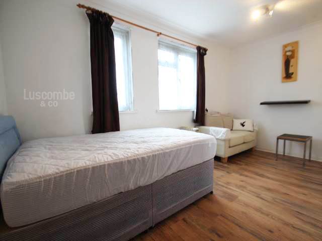  Image of Studio flat to rent in Llwyn Deri Close Bassaleg Newport NP10 at Bassaleg Newport Newport, NP10 8JS