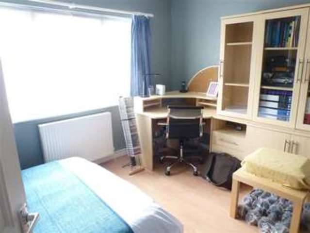 Image of 4 bedroom Semi-Detached house for sale in Long Lane Croydon CR0 at Croydon Surrey Croydon, CR0 7AN