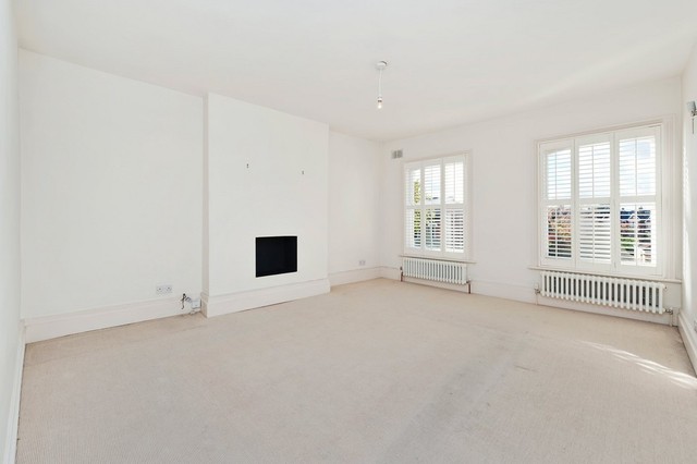  Image of 2 bedroom Apartment to rent in Lordship Lane London SE22 at Lordship Lane East Dulwich London, SE22 8JF