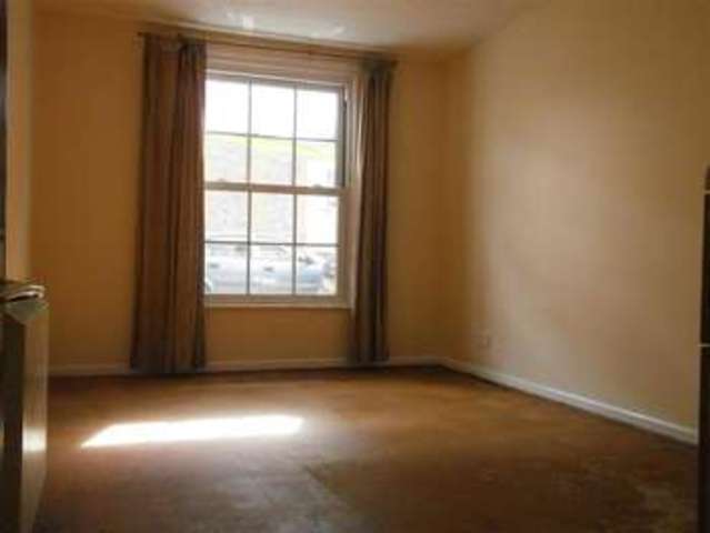  Image of Studio flat for sale in Lugley Street Newport PO30 at Newport Isle of Wight Newport, PO30 5JL