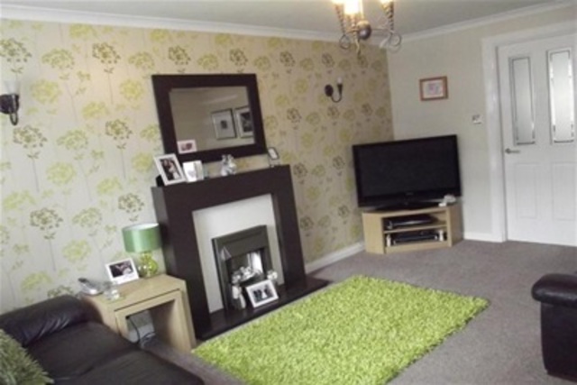  Image of 2 bedroom Semi-Detached house to rent in Lunan Drive Bishopbriggs Glasgow G64 at Bishopbriggs East Dunbartonshire East Dunbartonshire, G64 1AN