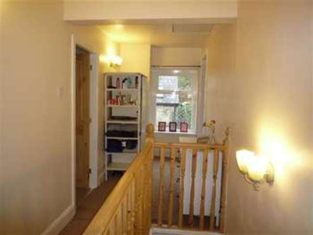  Image of 3 bedroom Semi-Detached house to rent in Manchester Road Huddersfield HD4 at Milnsbridge, HD4 5SF