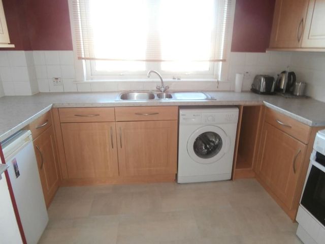  Image of 1 bedroom Flat to rent in Mansefield Court Bathgate EH48 at Bathgate West Lothian West Lothian, EH48 4HE