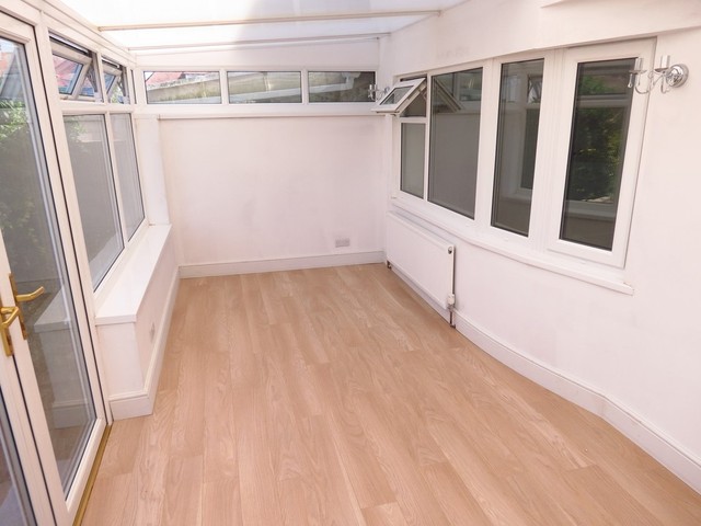  Image of 3 bedroom Detached house for sale in Marlborough Grove Fareham PO16 at Marlborough Grove Portchester Fareham, PO16 9RU