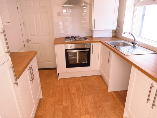  Image of 3 bedroom Detached house for sale in Marlborough Grove Fareham PO16 at Marlborough Grove Portchester Fareham, PO16 9RU