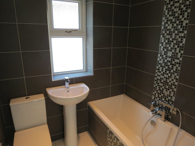  Image of 3 bedroom Detached house for sale in Marlborough Grove Fareham PO16 at Marlborough Grove Portchester Fareham, PO16 9RU