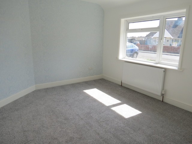  Image of 3 bedroom Detached house for sale in Marlborough Grove Fareham PO16 at Marlborough Grove Portchester Fareham, PO16 9RU